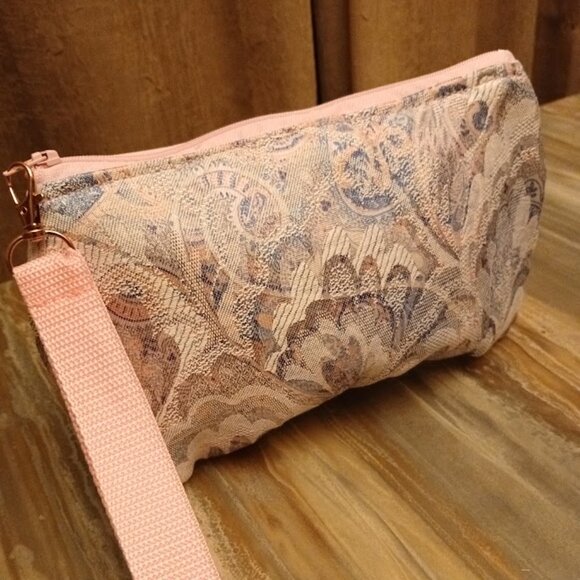 New Zippy Hanging Satin Wristlet Clutch Pouch Make-up Bags Floral Abstract print - Picture 12 of 14